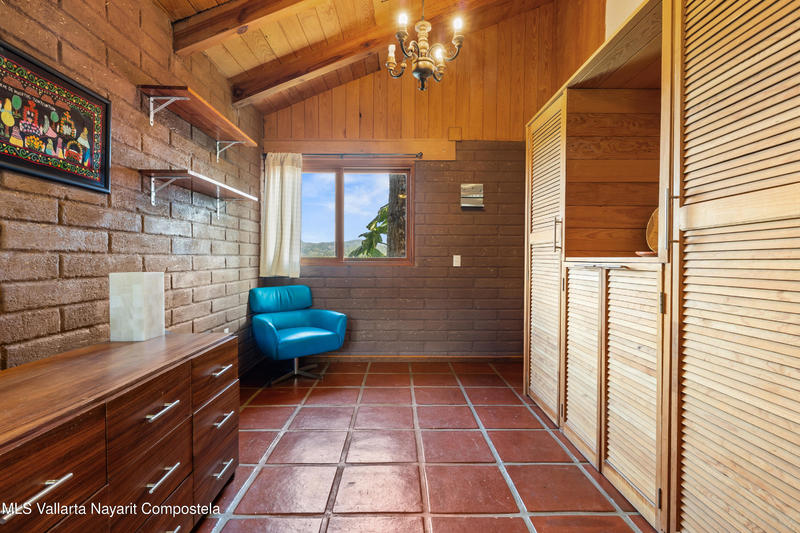 20251215234340893535000000 o