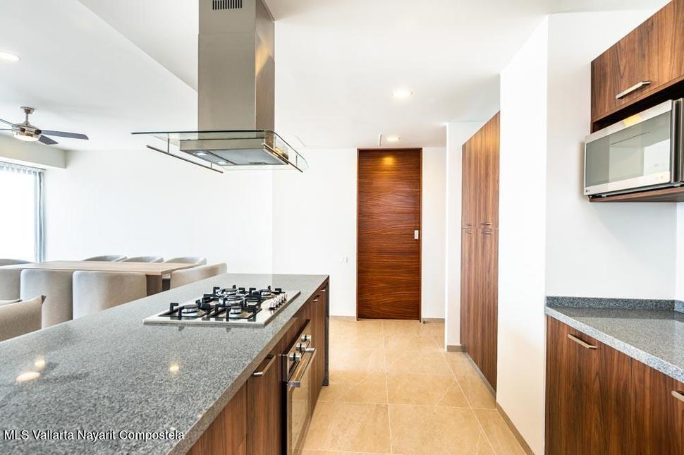 20251211224435086405000000 o