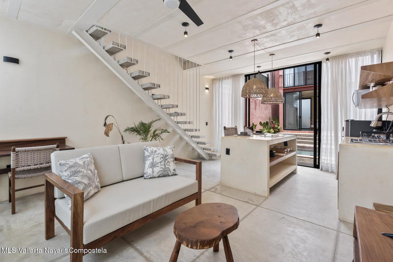 20251010180527223120000000 o