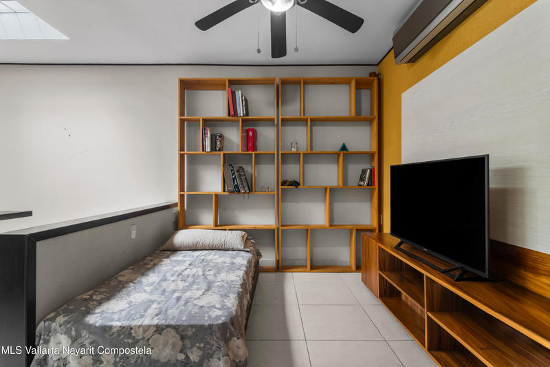 20251021163253292979000000 o