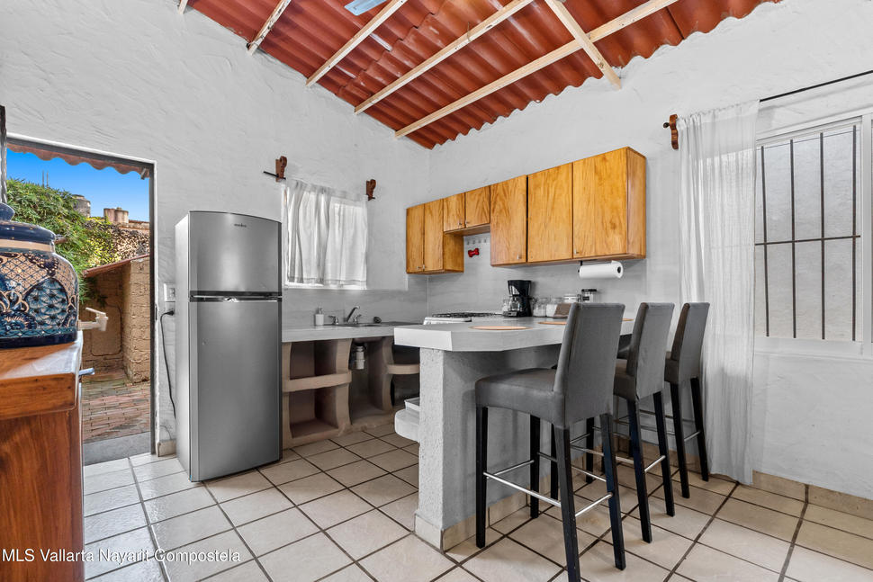 20251230190050410860000000 o