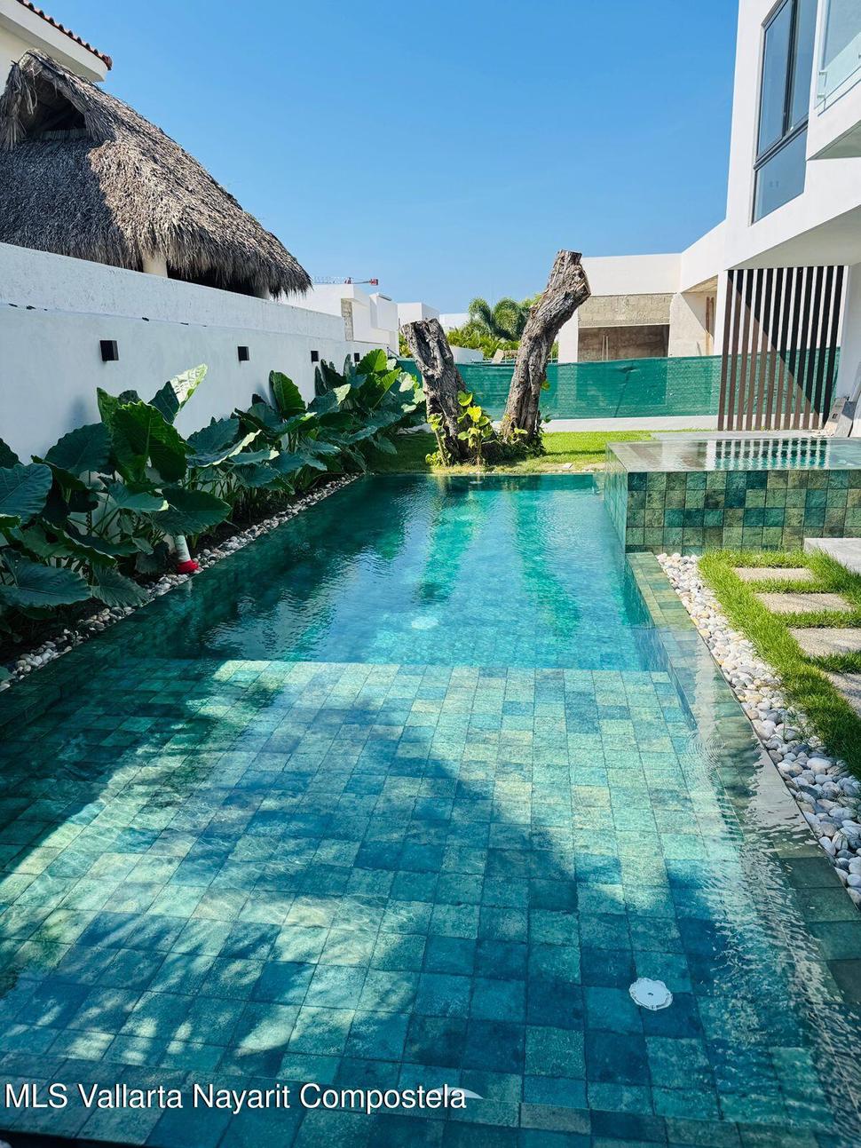 20251201194155025619000000 o