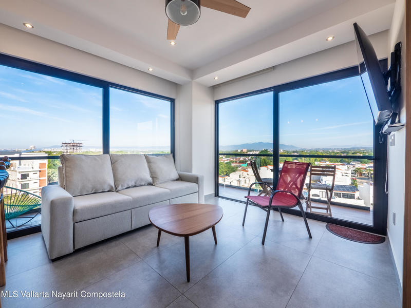 20251218212441375271000000 o