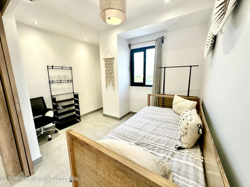 20251219203442022630000000 o