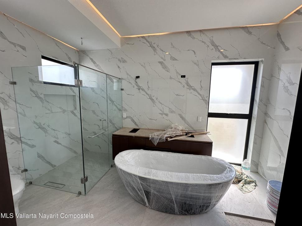 20251023202102487261000000 o