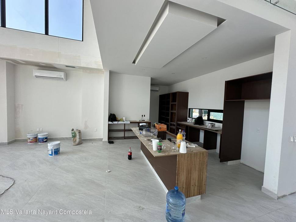 20251023202120189996000000 o