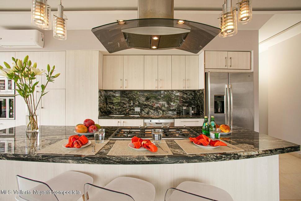 20251212150010921085000000 o