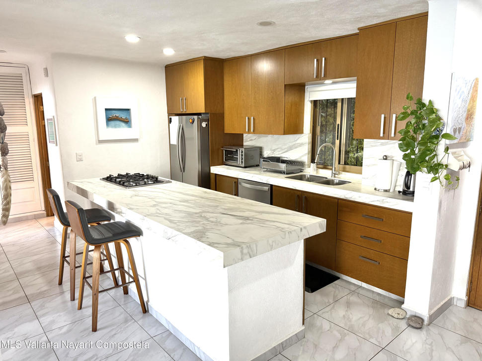 20251204184329662681000000 o