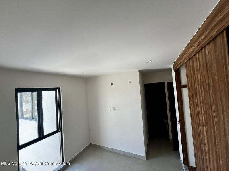 20250805231842120193000000 o