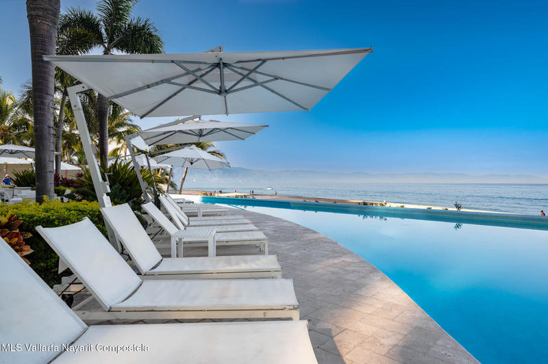 Condo Beach & Jardin 1C