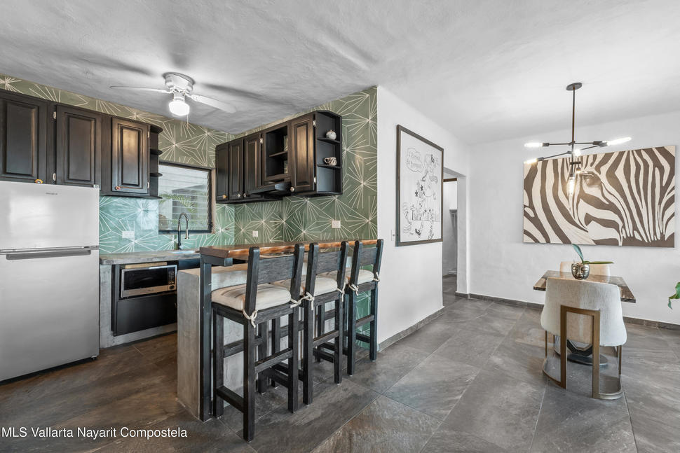 20251210205406150286000000 o