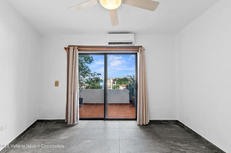 20251210205430013175000000 o