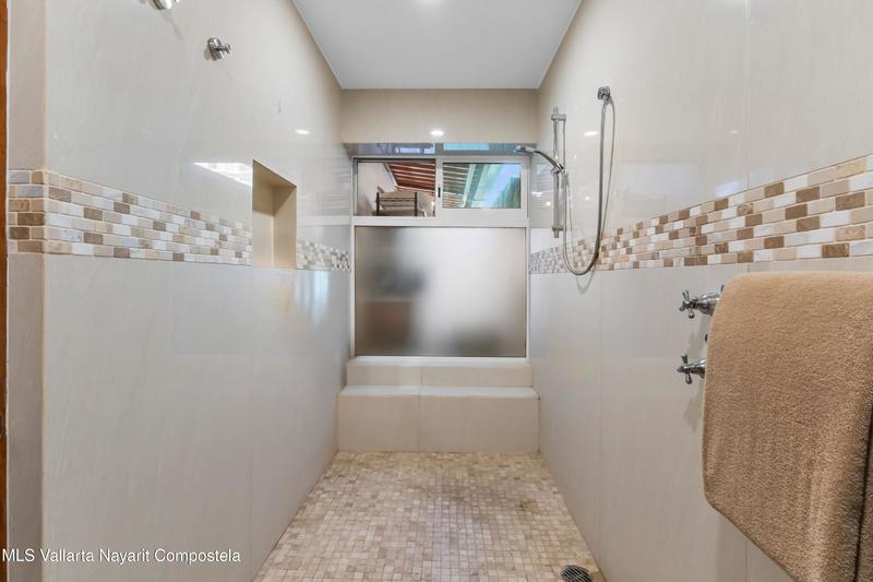 20251218220843253065000000 o