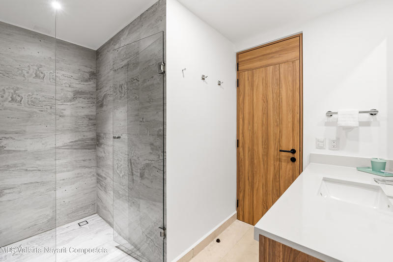 20250715022640098019000000 o