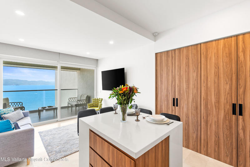 20250715022715678004000000 o