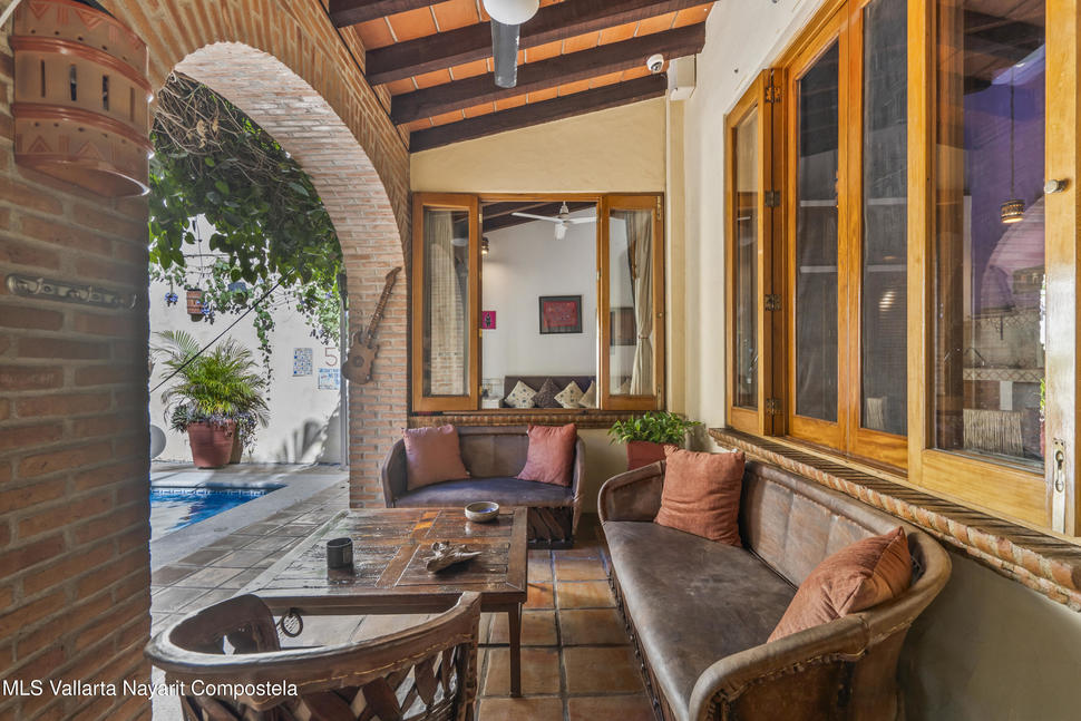 20251223173921270939000000 o