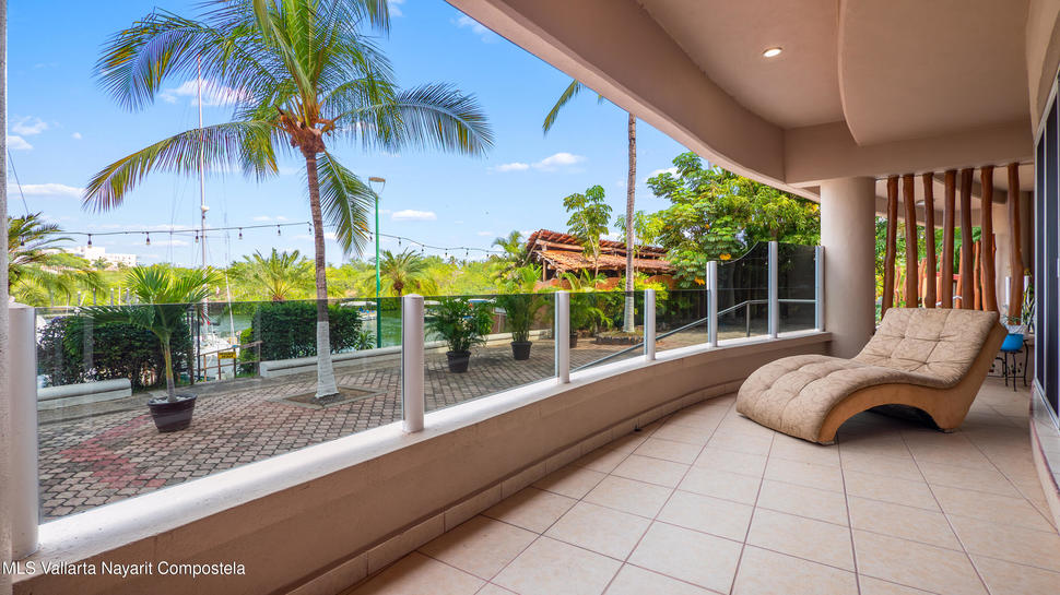 20251204230323602908000000 o