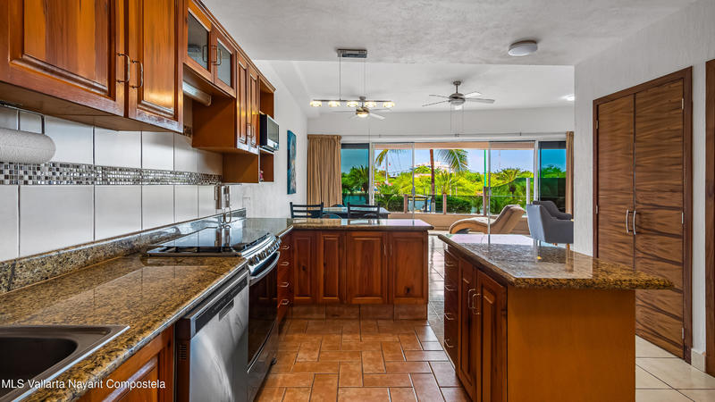 20251204230345264023000000 o