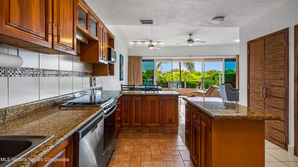 20251204230345264023000000 o