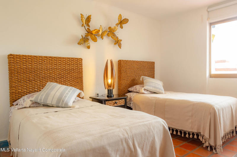 20251009180719104783000000 o