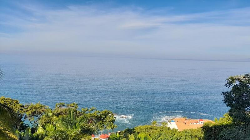 Condo Esmeralda 402