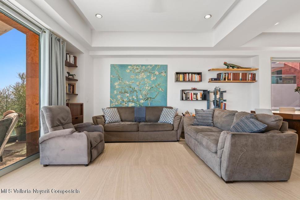 20251002143808367815000000 o