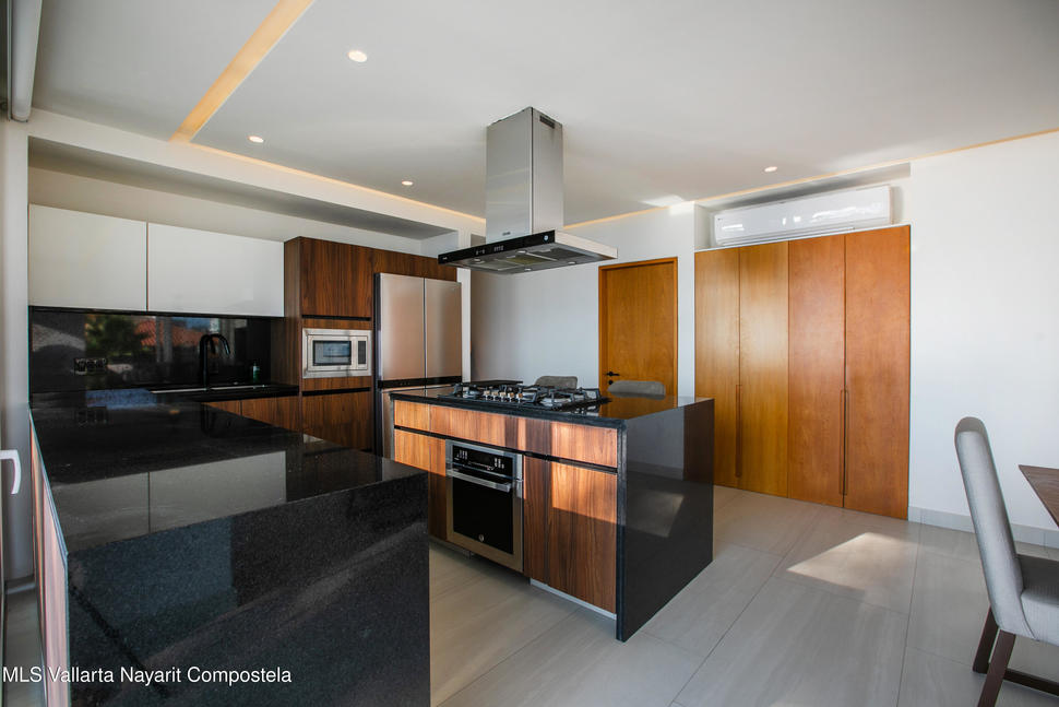 20251202220952146397000000 o