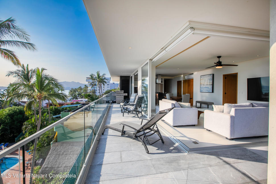 20251202221026585269000000 o