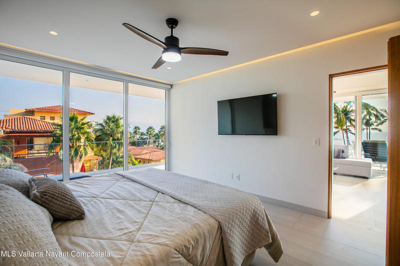 20251202221048199579000000 o