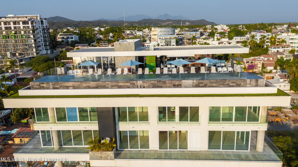 20251202221706402712000000 o