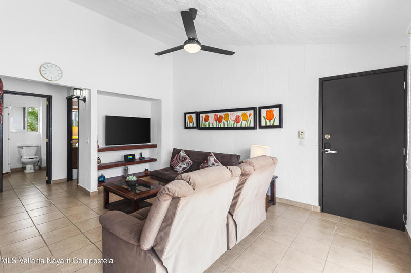 20250910225557905917000000 o