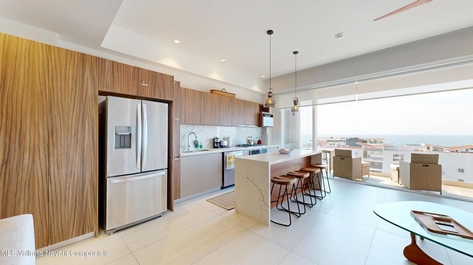 20251222230247250230000000 o