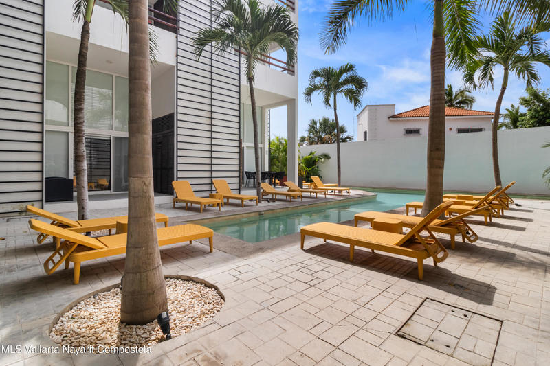 20251015211559640339000000 o