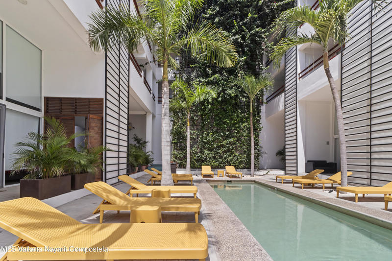 20251015211804689908000000 o