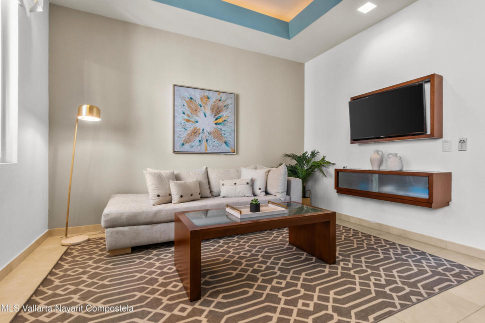 20250901185004177478000000 o