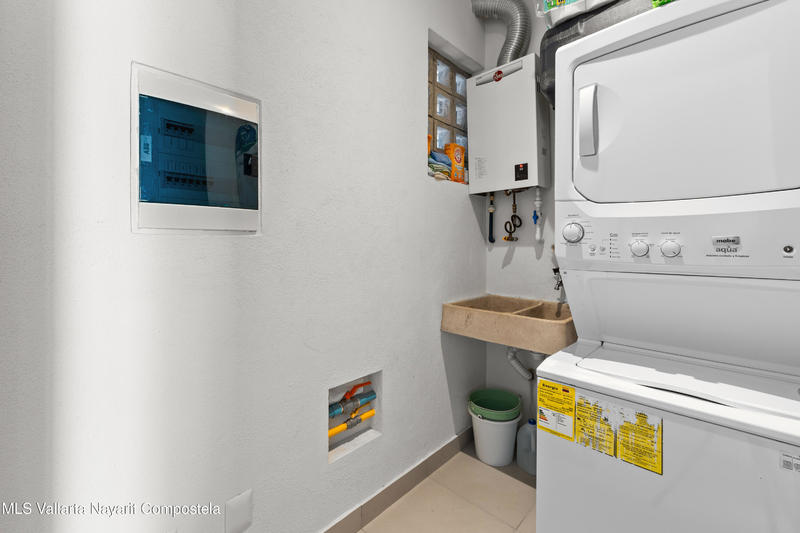 20250930015510565161000000 o