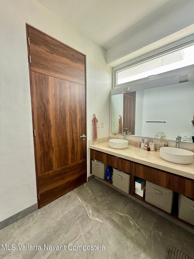 20250813174020576119000000 o