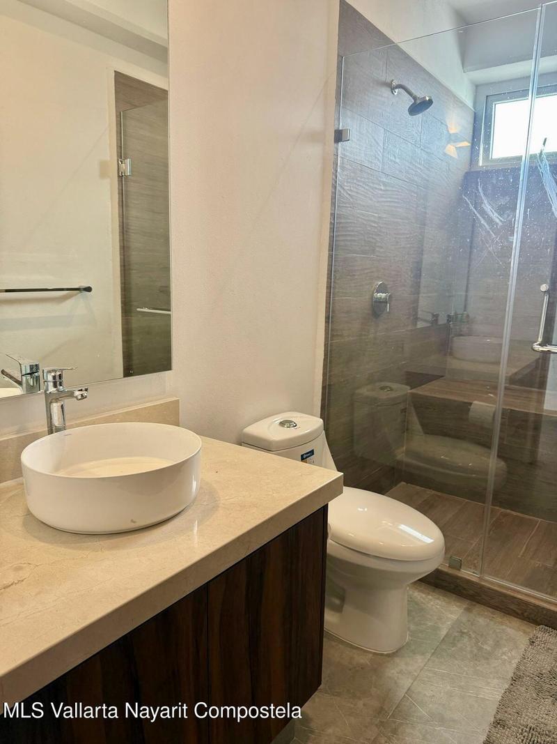 20250813174033526664000000 o