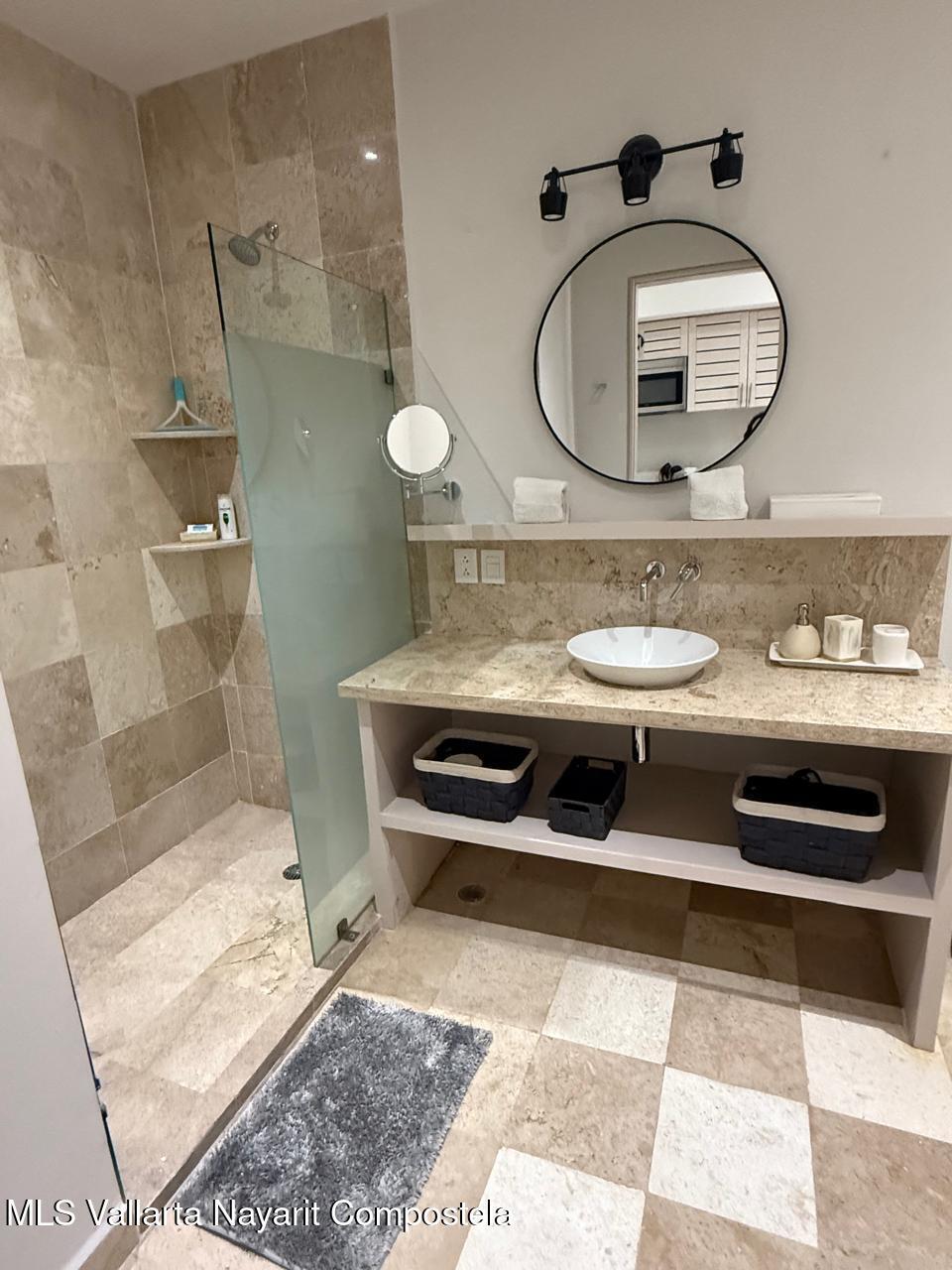 20251002025518190364000000 o