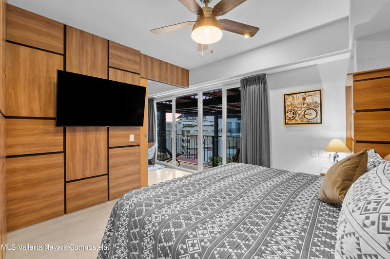 20251208190033638015000000 o