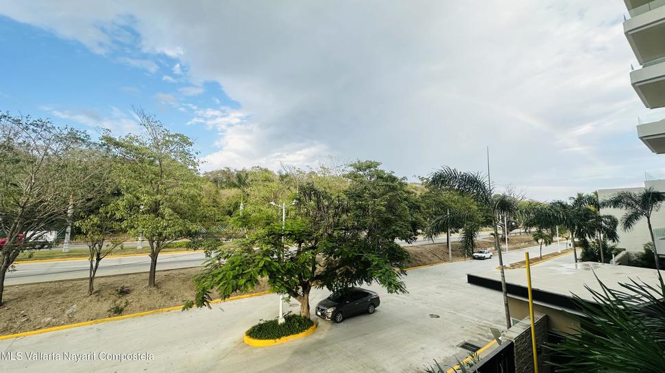 20251211193725222651000000 o