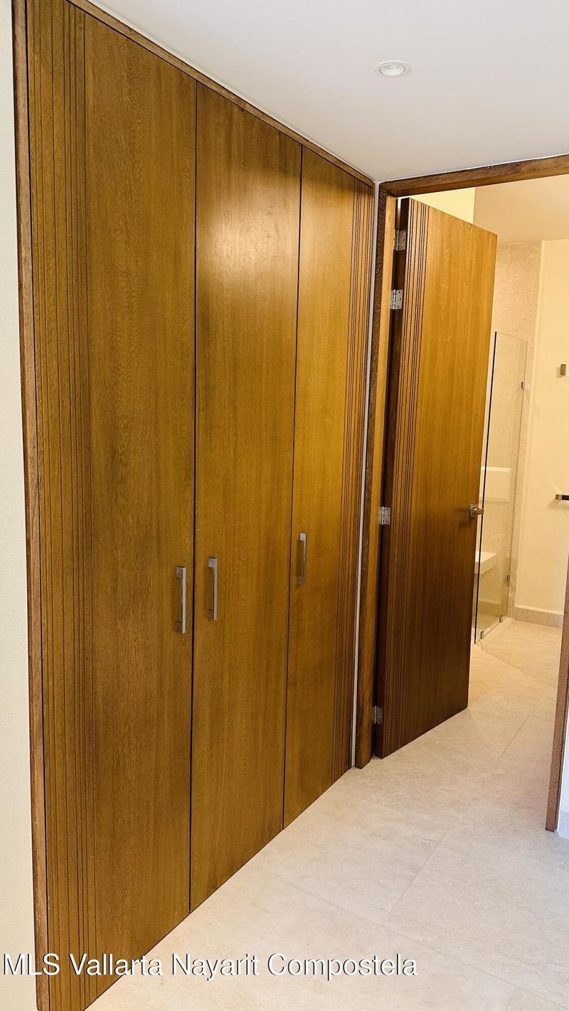 20251211193739016981000000 o