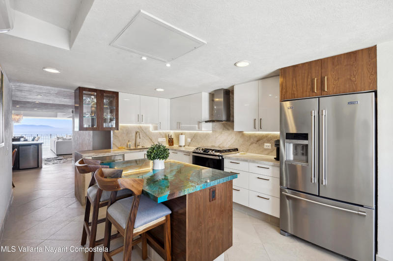 20251021030712406668000000 o