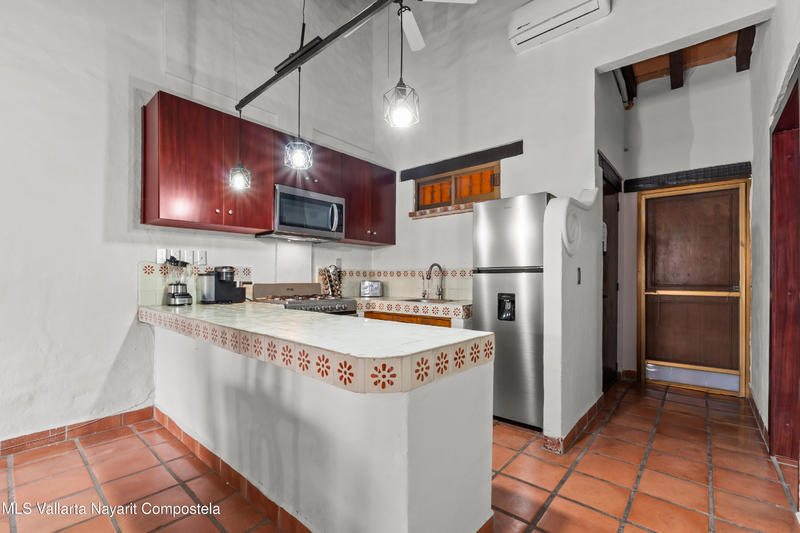 20251014210040365359000000 o