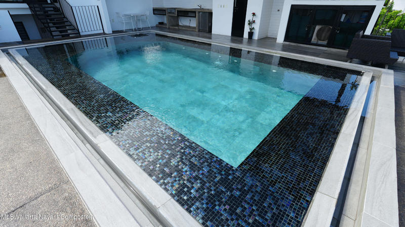 20250801003220170515000000 o