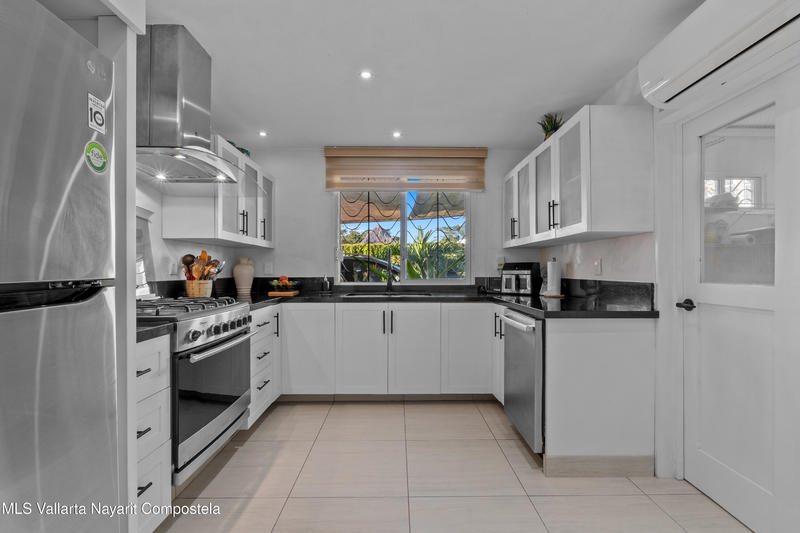 20251221180840780463000000 o