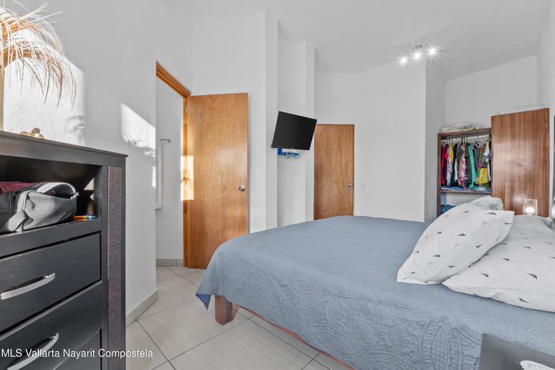 20251221181006816779000000 o