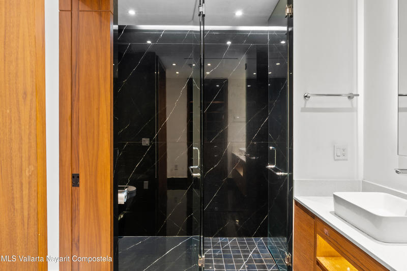 20250911203001330308000000 o