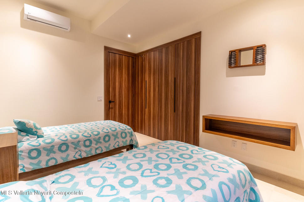 20251218151831892470000000 o