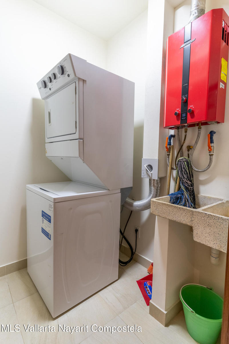 20251218151834851749000000 o